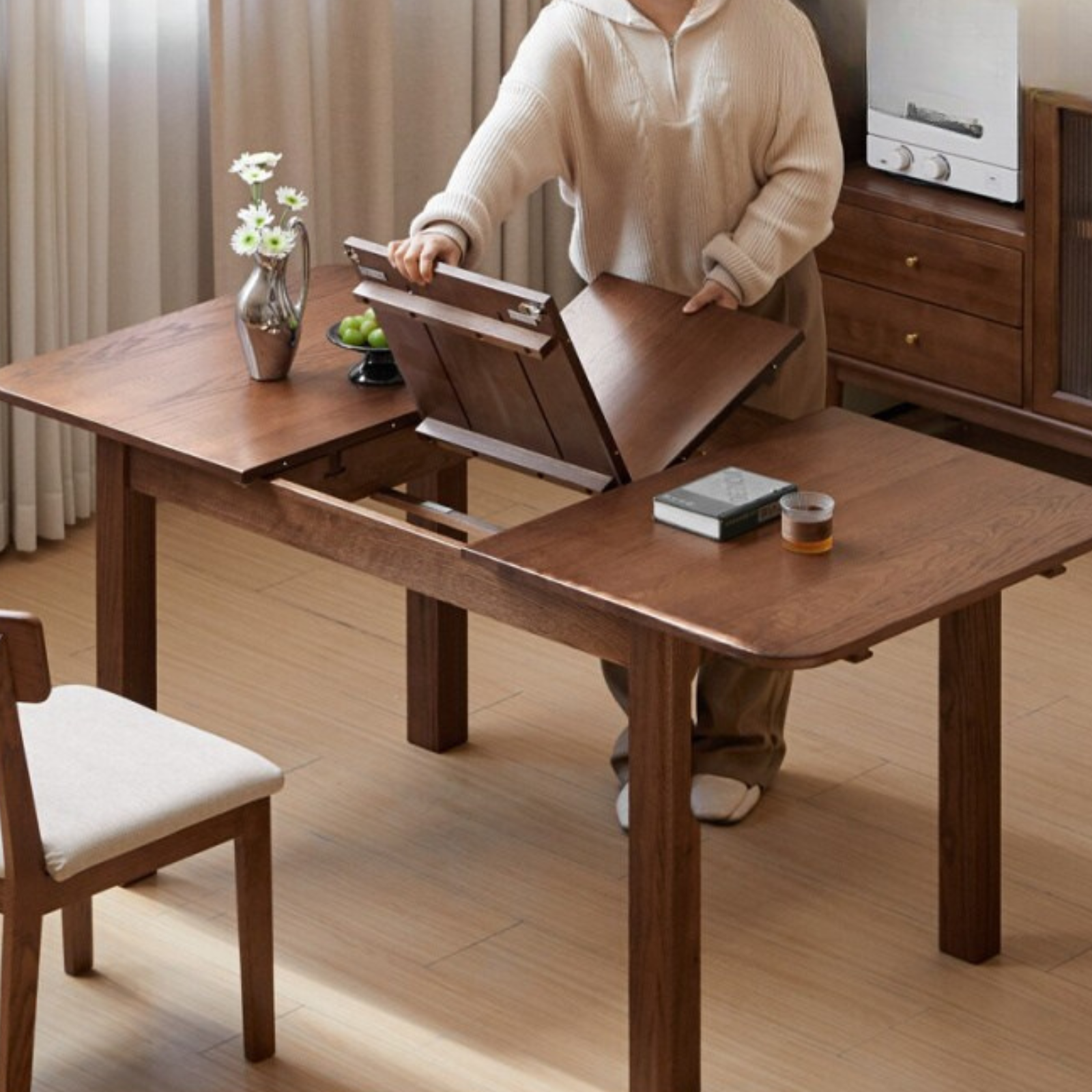 Oak Solid Wood Retractable Dining Table