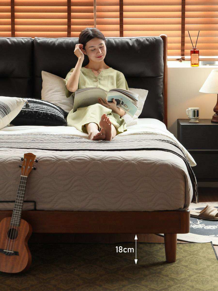 Poplar Solid Wood Mid Century Leather Bed with Padded Headboard