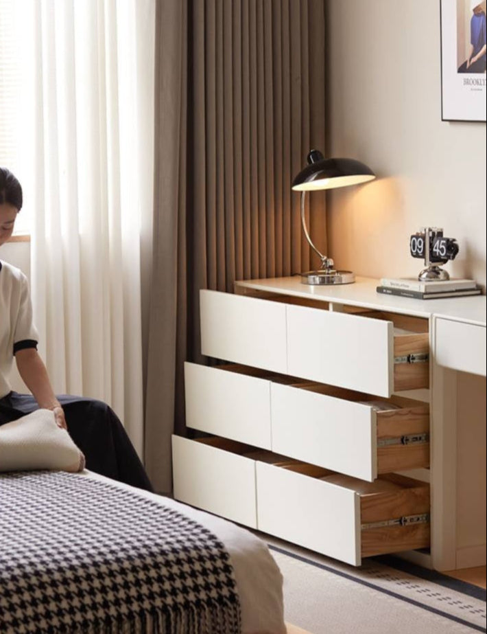 Solid Rubberwood White Cream Wind Vanity Table.