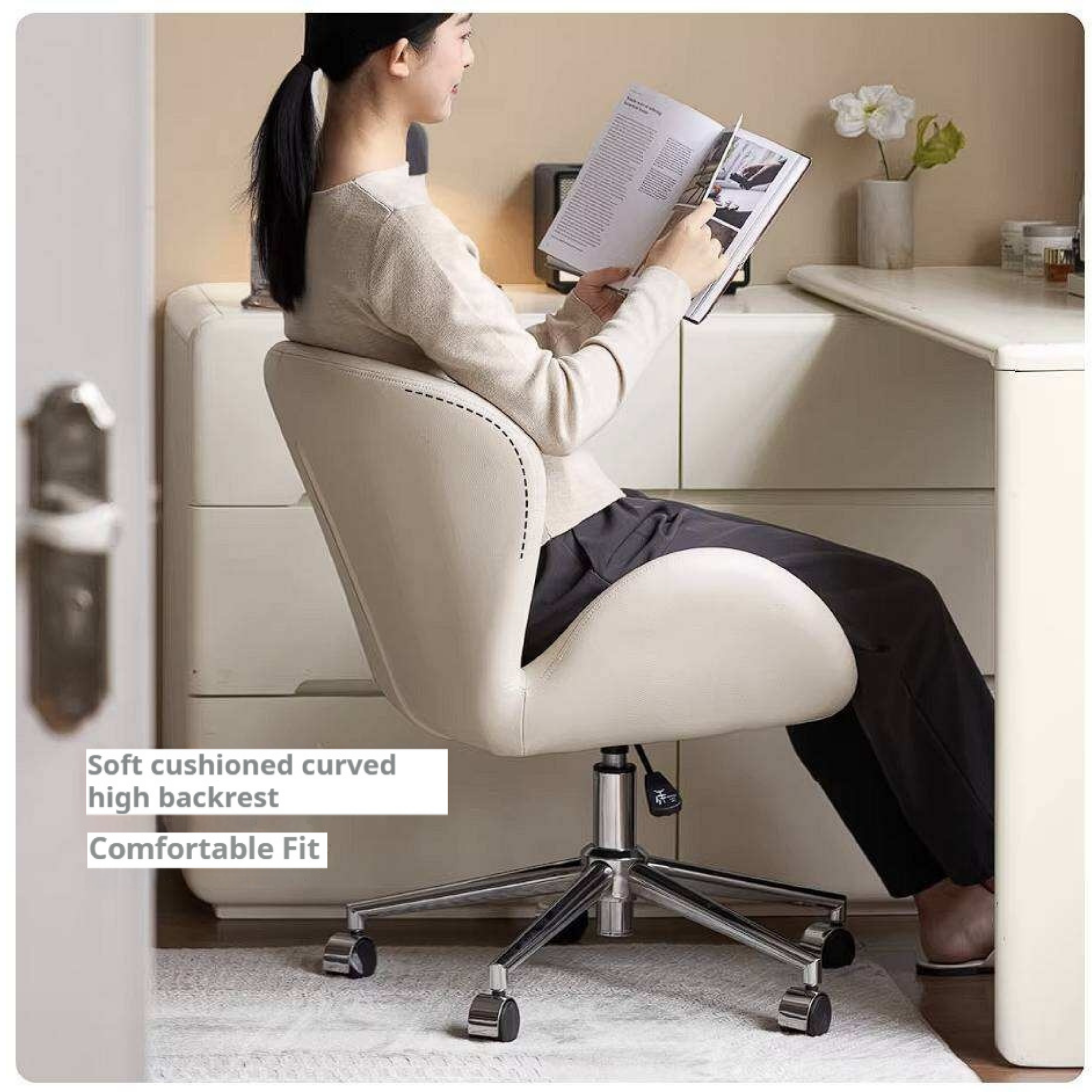 Swan-Style Swivel Office Chair with Chrome Base