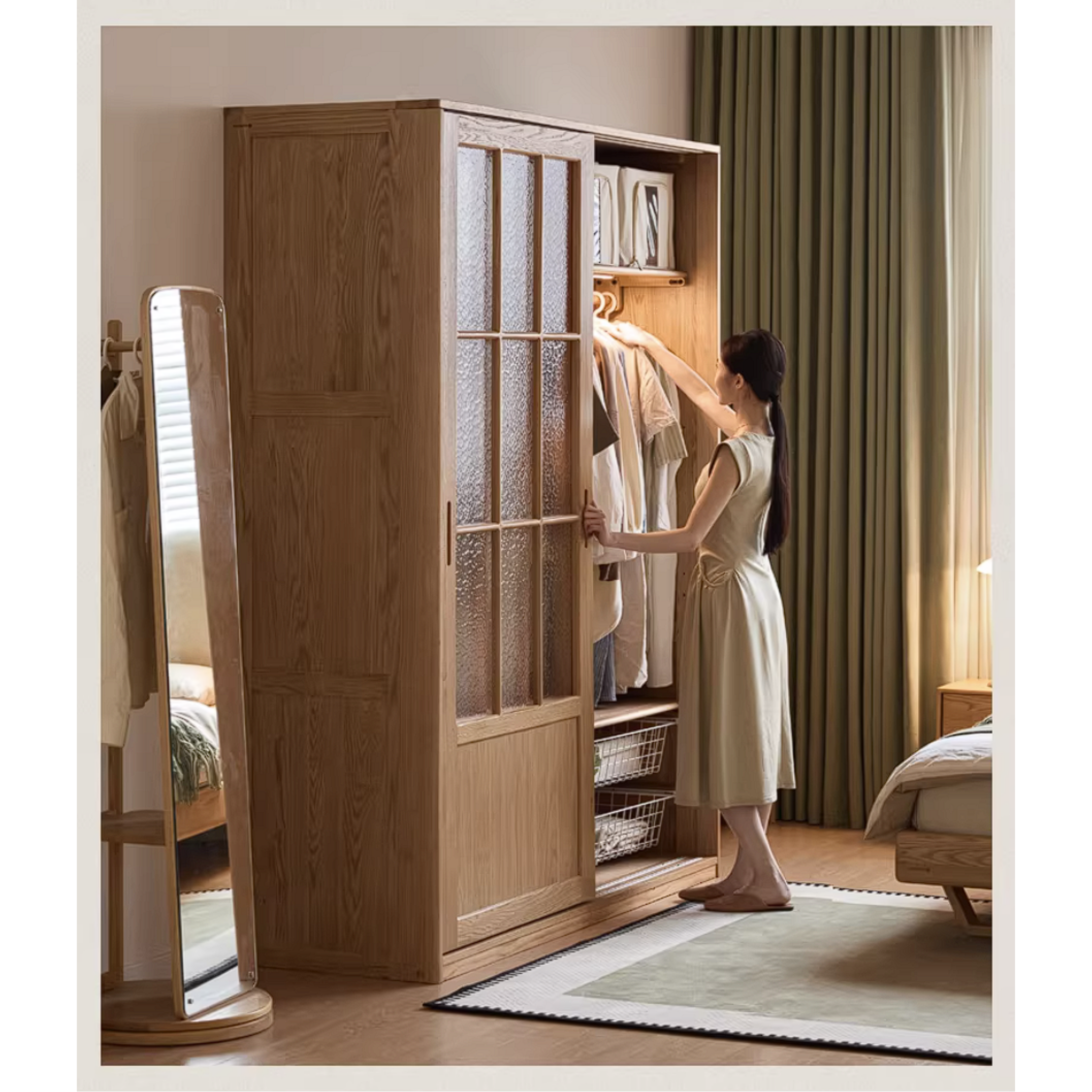 Oak Solid Wood Wardrobe Cabinet with Minimalist Songshi Storage