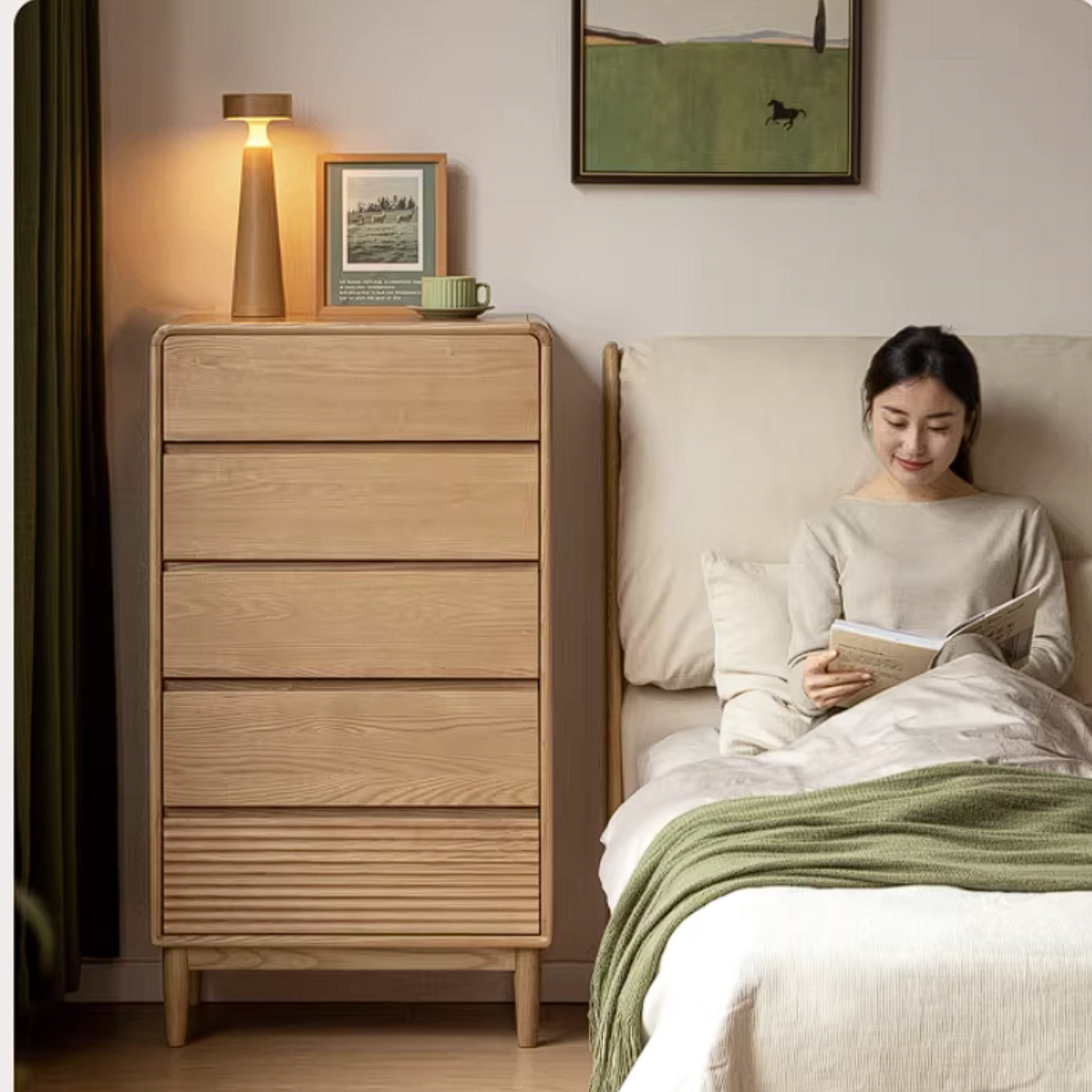 Ash Solid Wood Chest of Drawers with Modern Minimalist Design