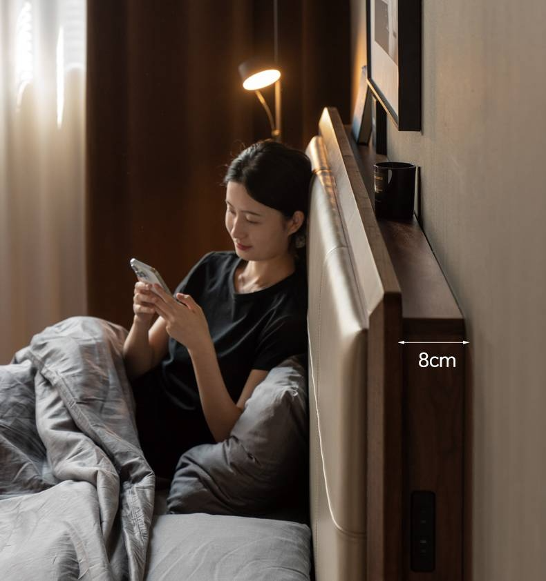 Black Walnut, Oak Solid Wood Italian Light Luxury Genuine Leather Soft Headboard Luminous Bed