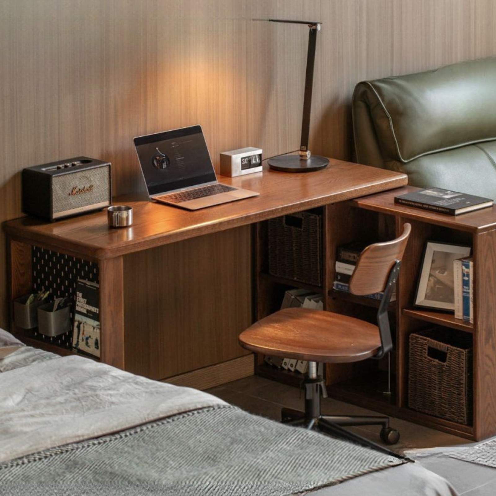 Solid Rubberwood, Oak Solid Wood Telescopic Corner Office Desk