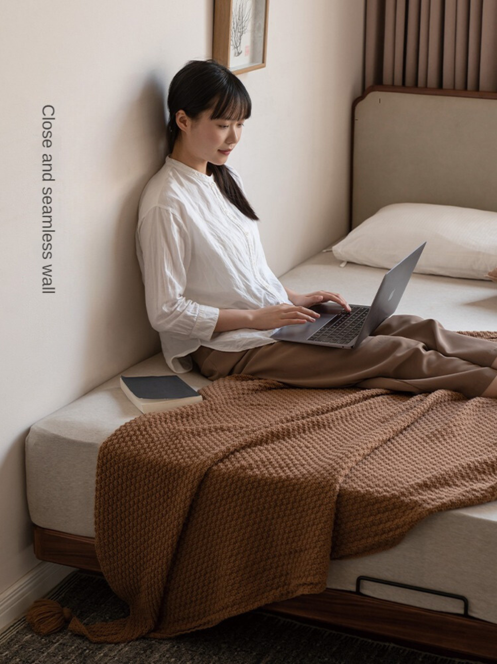 North American Black Walnut, Oak Technical Cloth Organic Leather Soft Suspended Bed