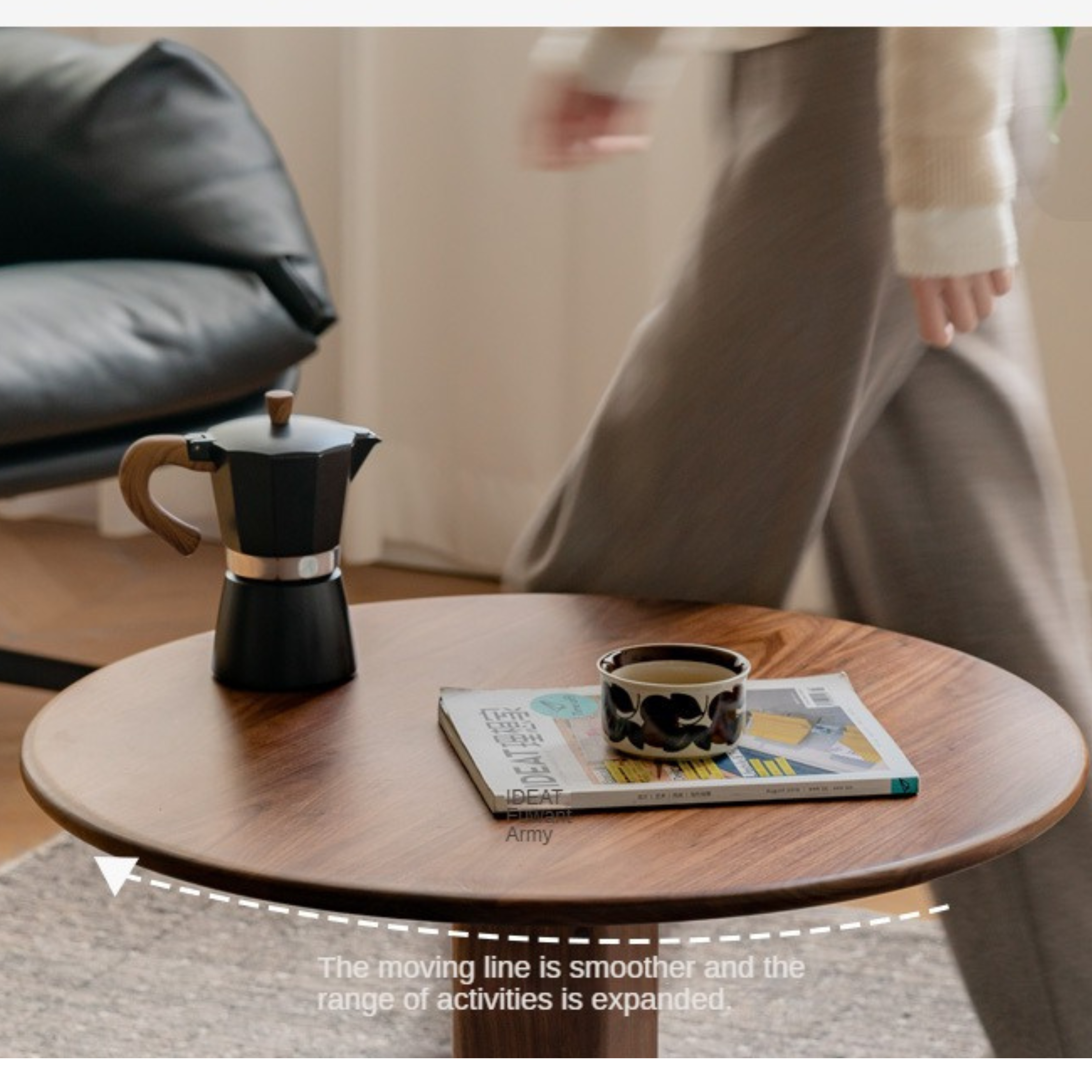 Black Walnut, Golden Sandalwood, Oak Round Solid Wood Coffee Table
