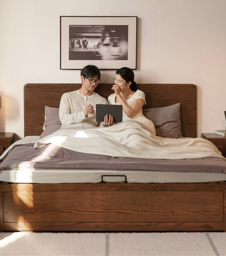 Oak Solid Wood Box Bed, Platform Box Bed, Headboard-Free Bed – Modern Minimalist Style