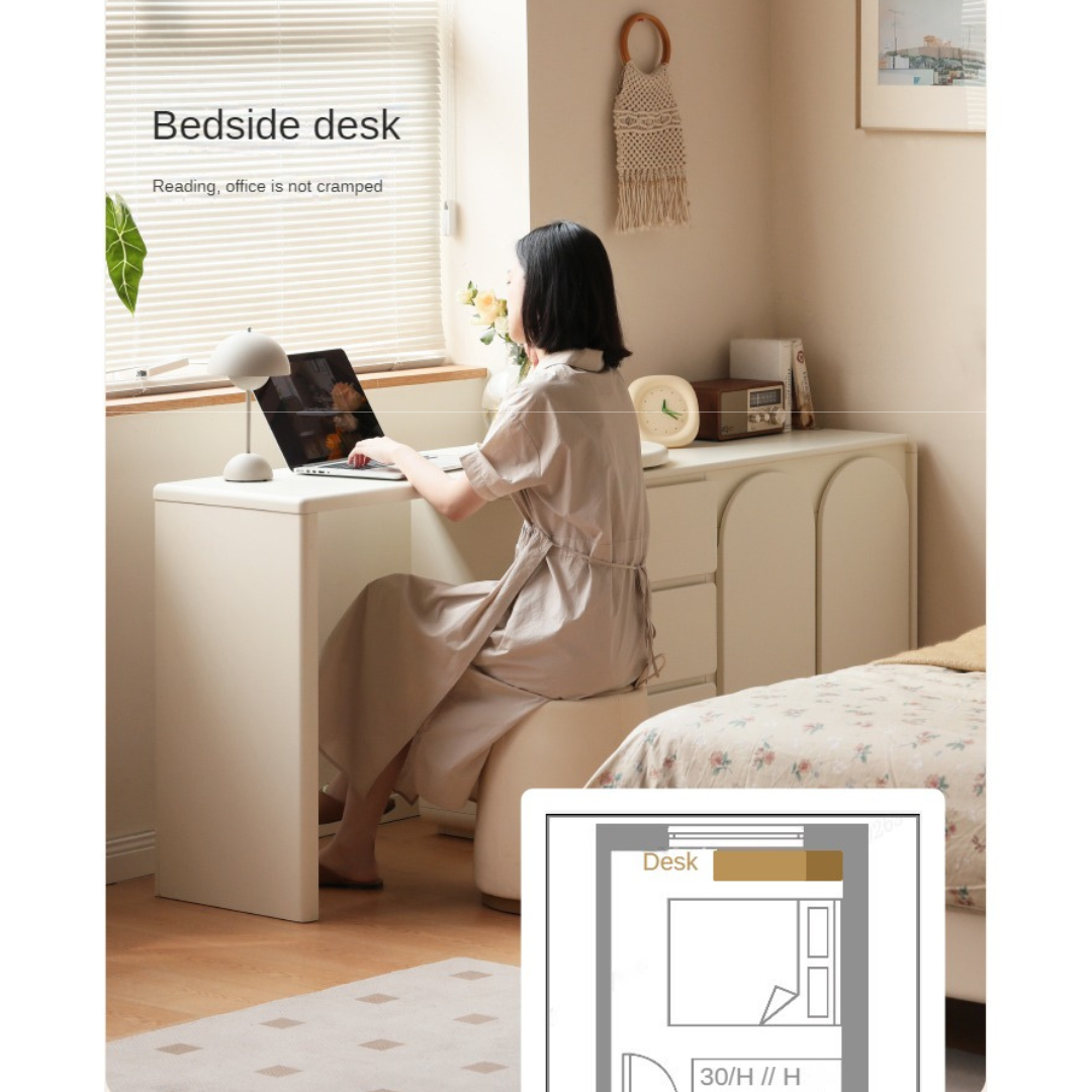 Solid Rubberwood French Cream Style Vanity Table.