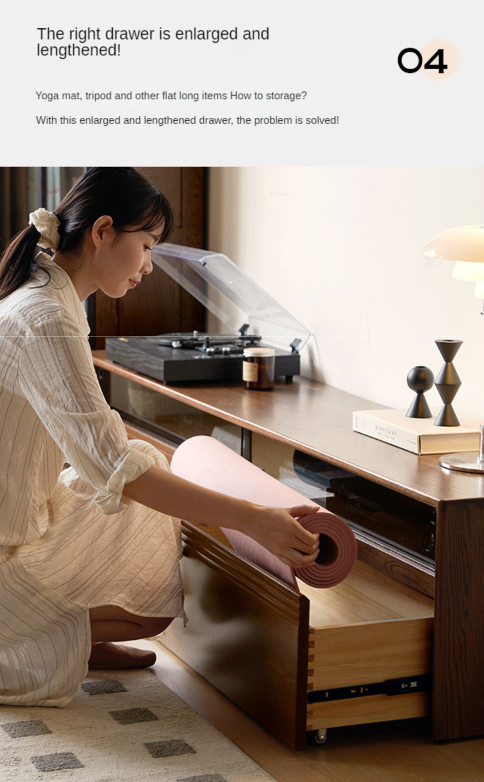 Oak Solid Wood Floor TV Cabinet.