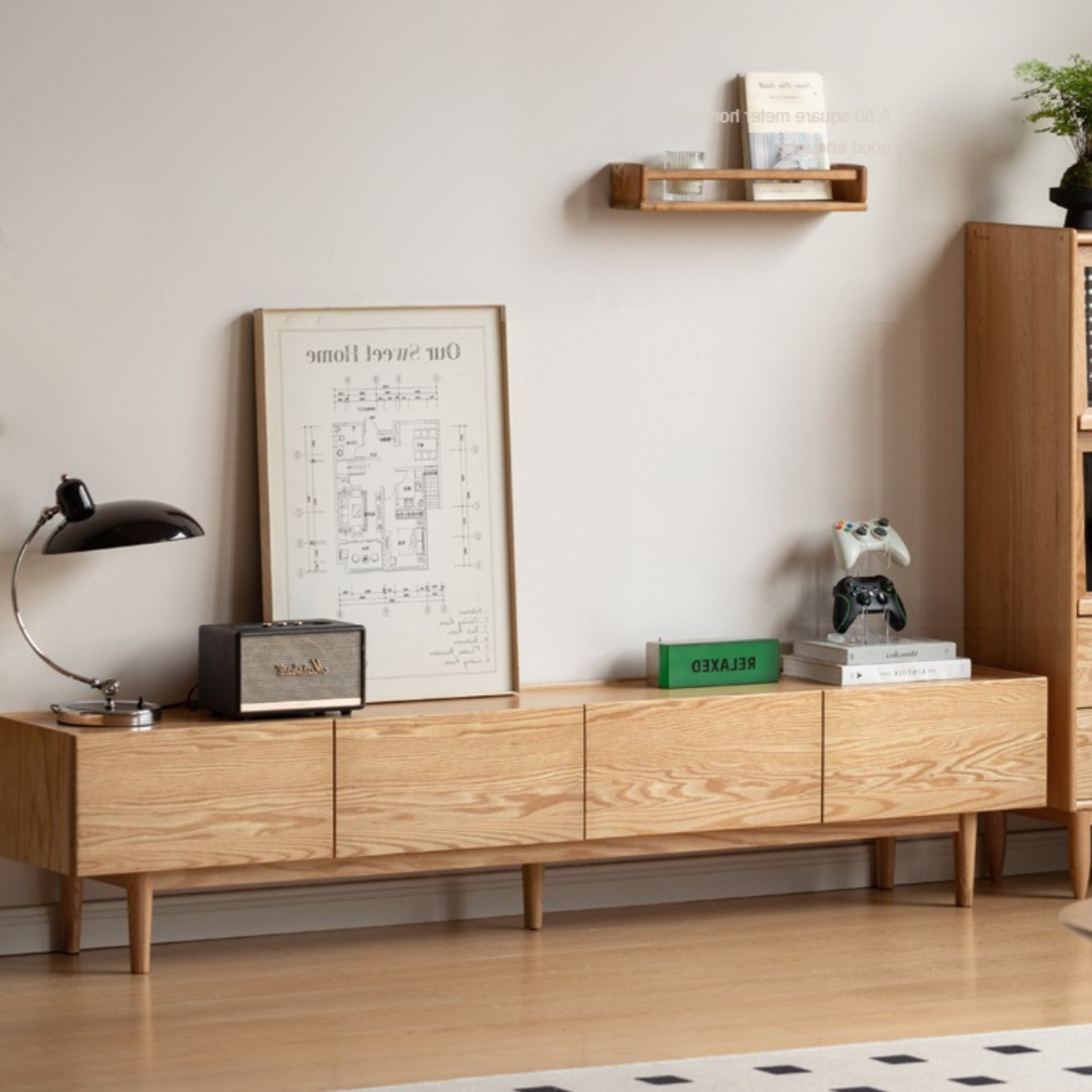 Oak Solid Wood Floor TV Cabinet.