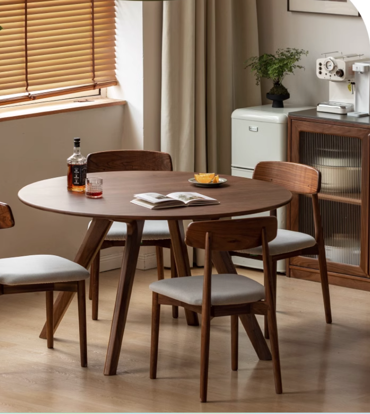 Black Walnut Solid Wood Retro Round Dining Table