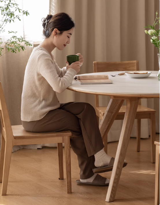Ash Solid Wood Modern Rock Round Table.