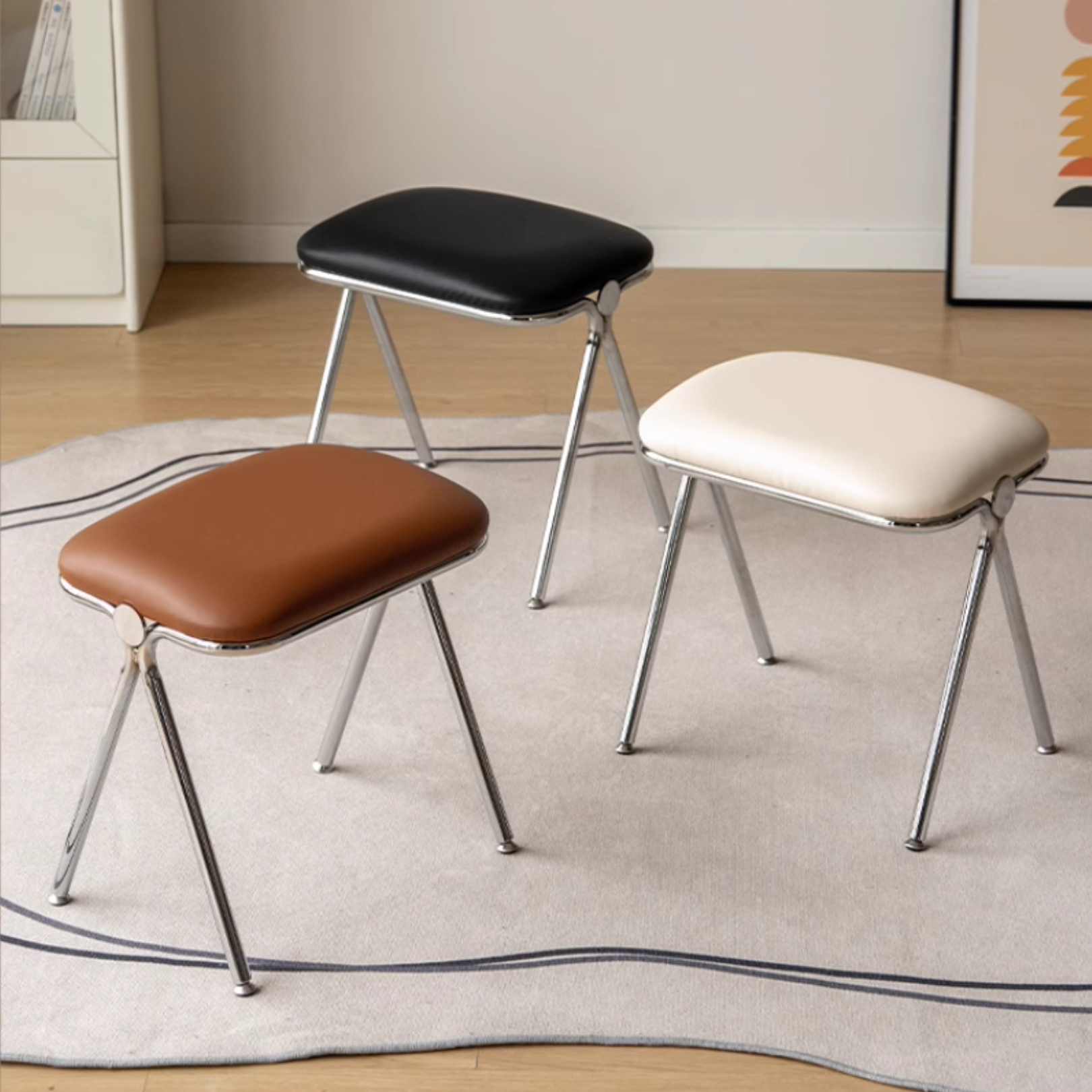 Soft Bag Square Makeup Stool.