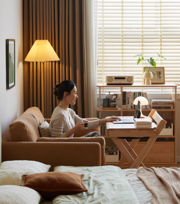 Oak solid wood modern folding table.