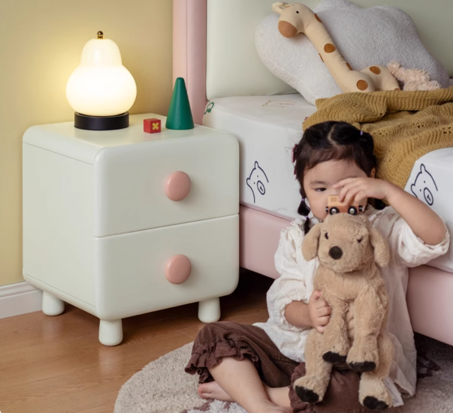 Rubber Solid Wood Cream Style Locker Children's Nightstand