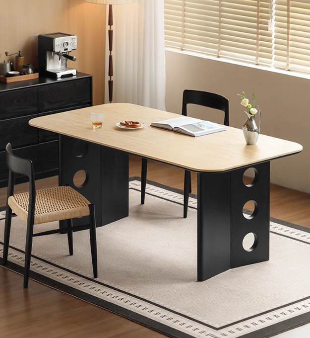 Ash, Oak Solid Wood Medieval Style Rock Plate Retro Dining Table