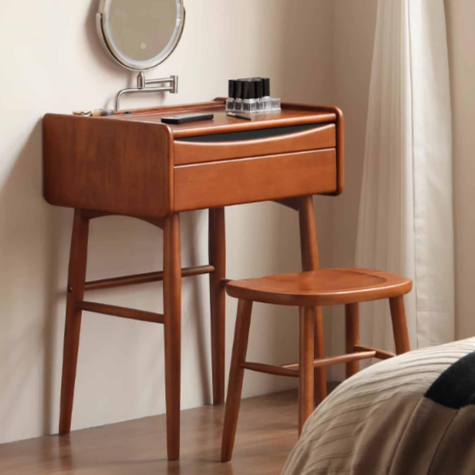 Poplar Solid Wood Multi Functional Retro Dressing Table.