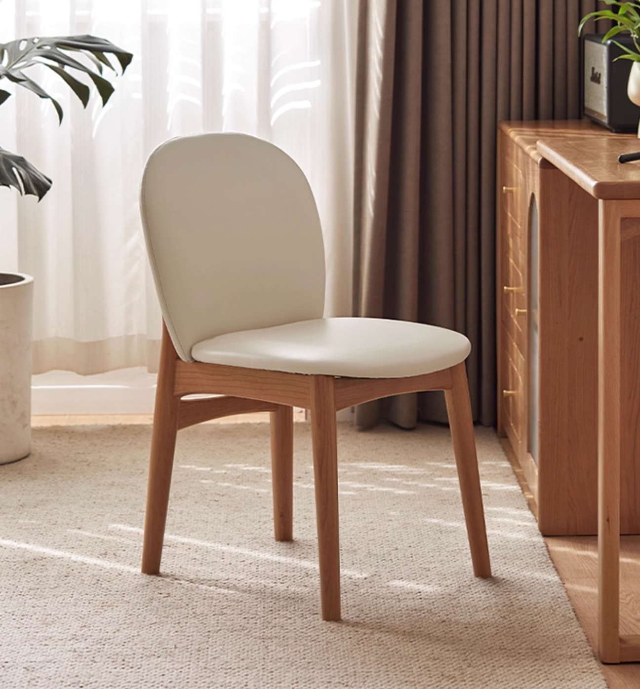 Ash Solid Wood Modern Style Makeup Chair