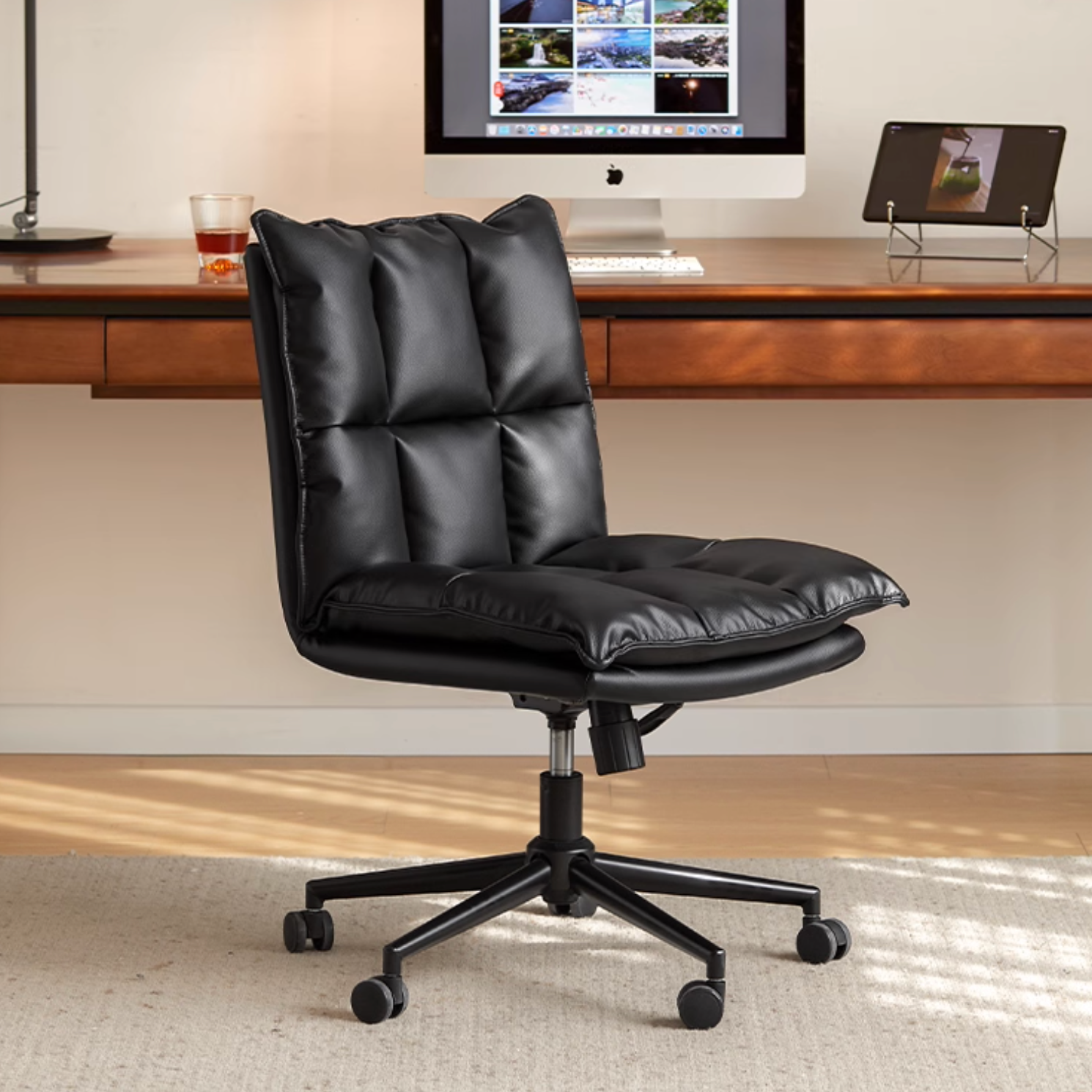 Leather Modern Simple Rotating Office Chair