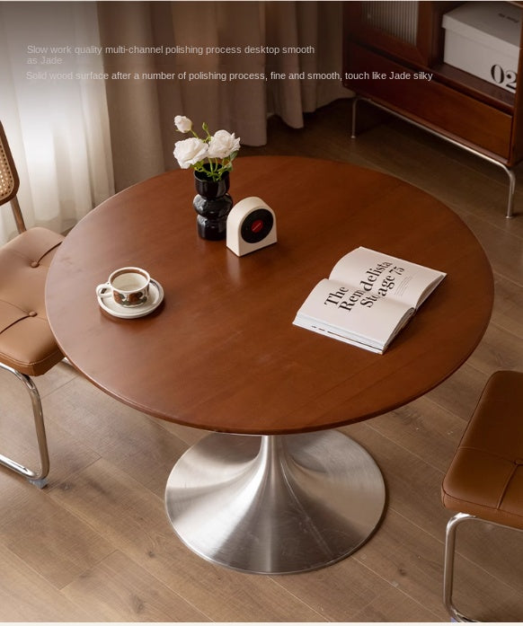 Poplar Solid Wood Antique Style Round Bauhaus Dining Table