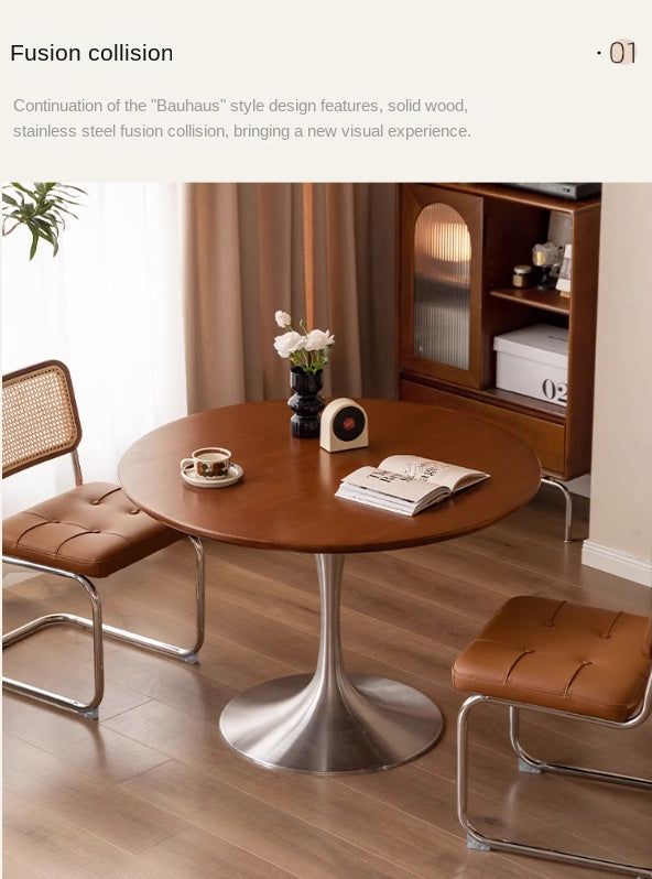 Poplar Solid Wood Antique Style Round Bauhaus Dining Table