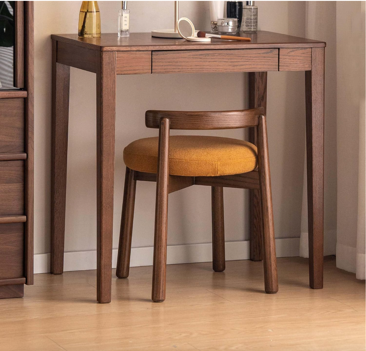 Oak, Solid RubberWood, Ash Round Vanity Stool with Curved Low Back