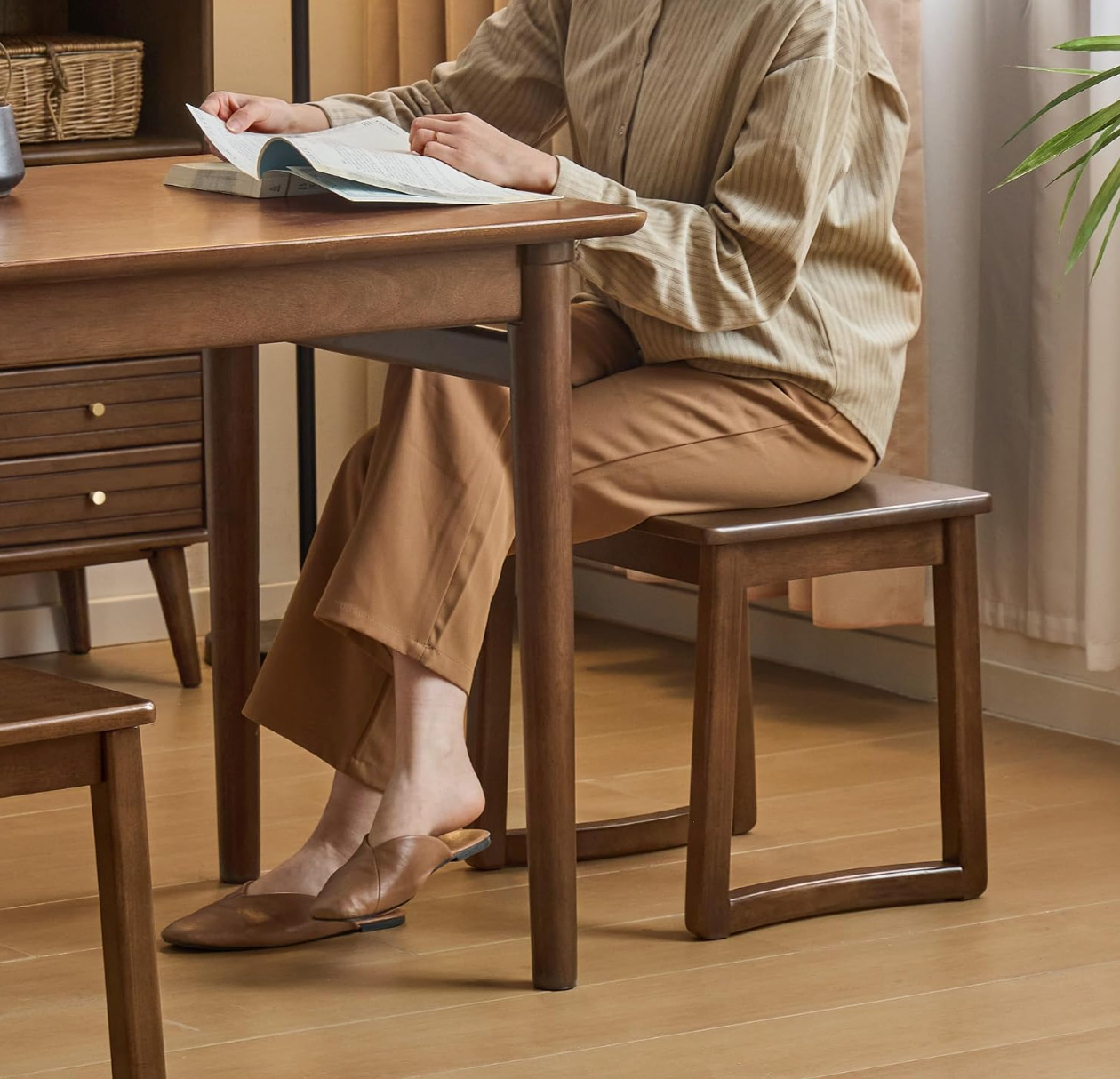 Solid Rubberwood Square Stool