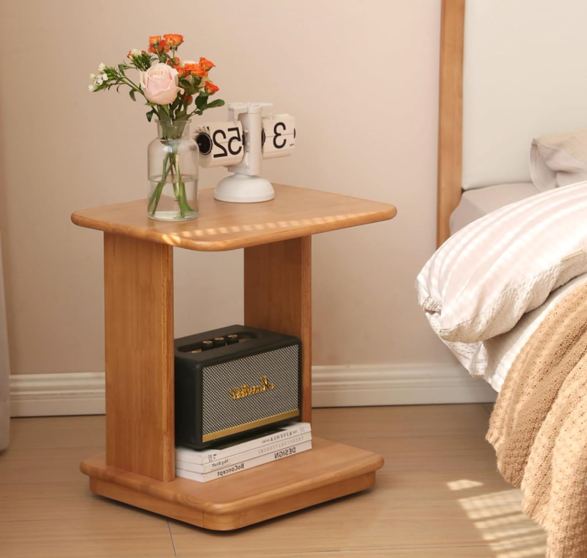 Beech, Solid Rubberwood Chic C-Shaped Side Table