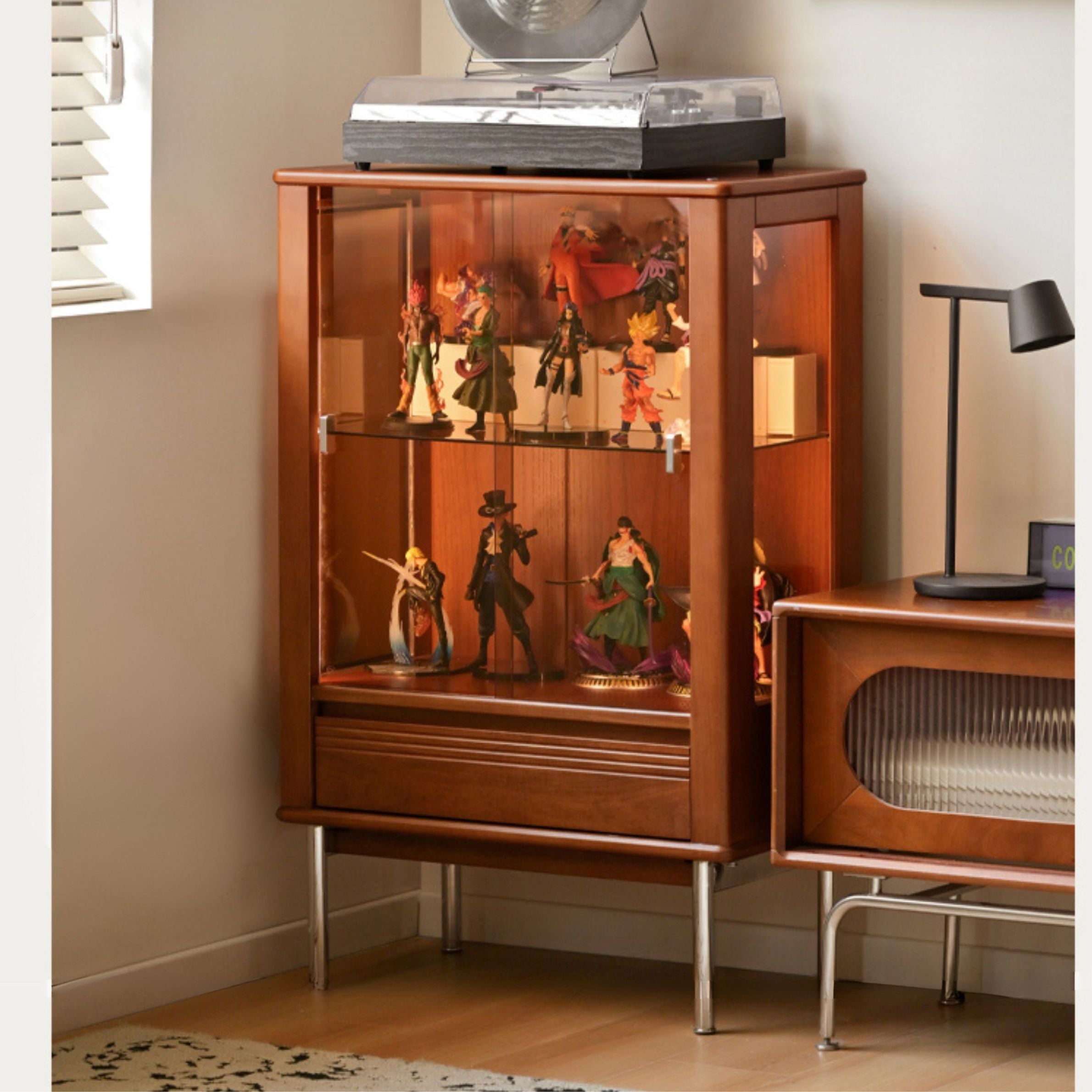 Poplar Solid Wood American Retro Glass Side Cabinet