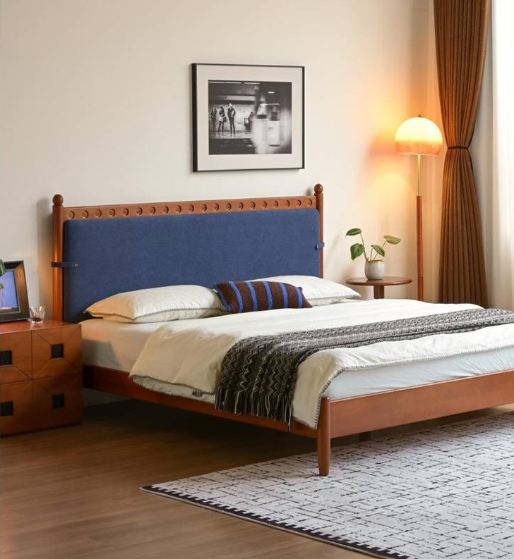 Poplar Solid Wood Vintage Soft Backrest Bed