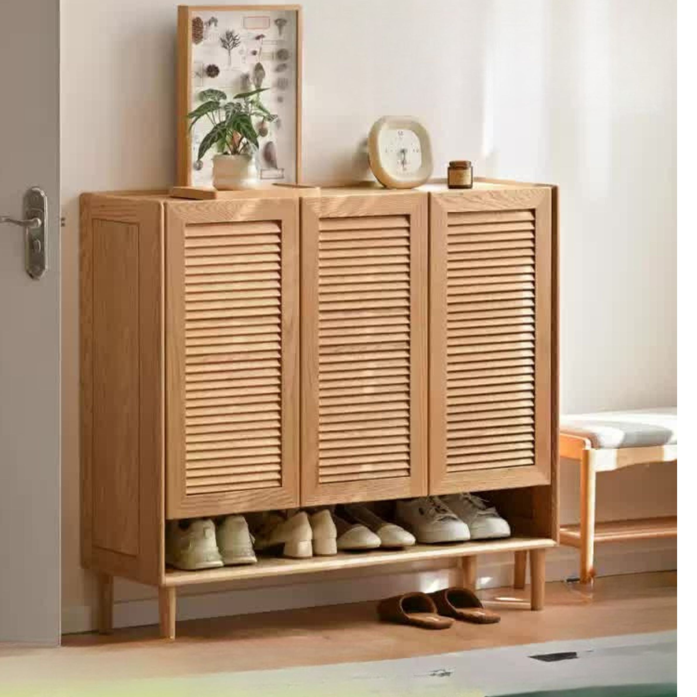 Oak Solid Wood, Solid Rubberwood Modern Shoe Cabinet