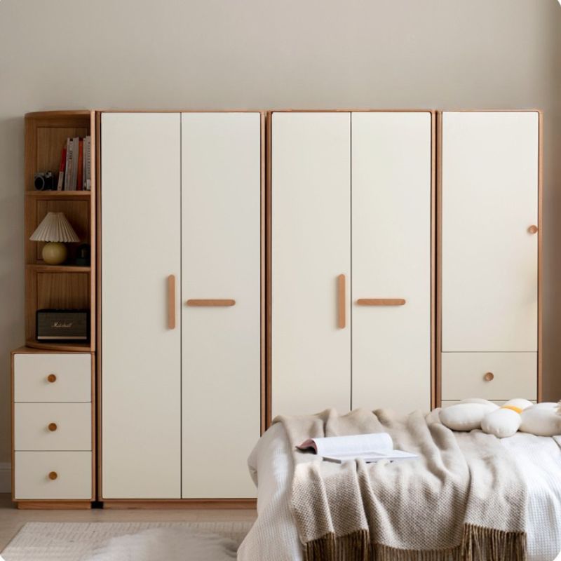 Poplar Solid Wood Modern Nordic Wardrobe