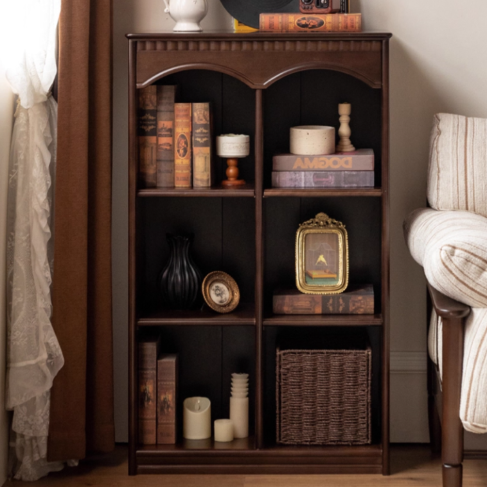 Poplar Solid Wood French Retro Side Cabinet