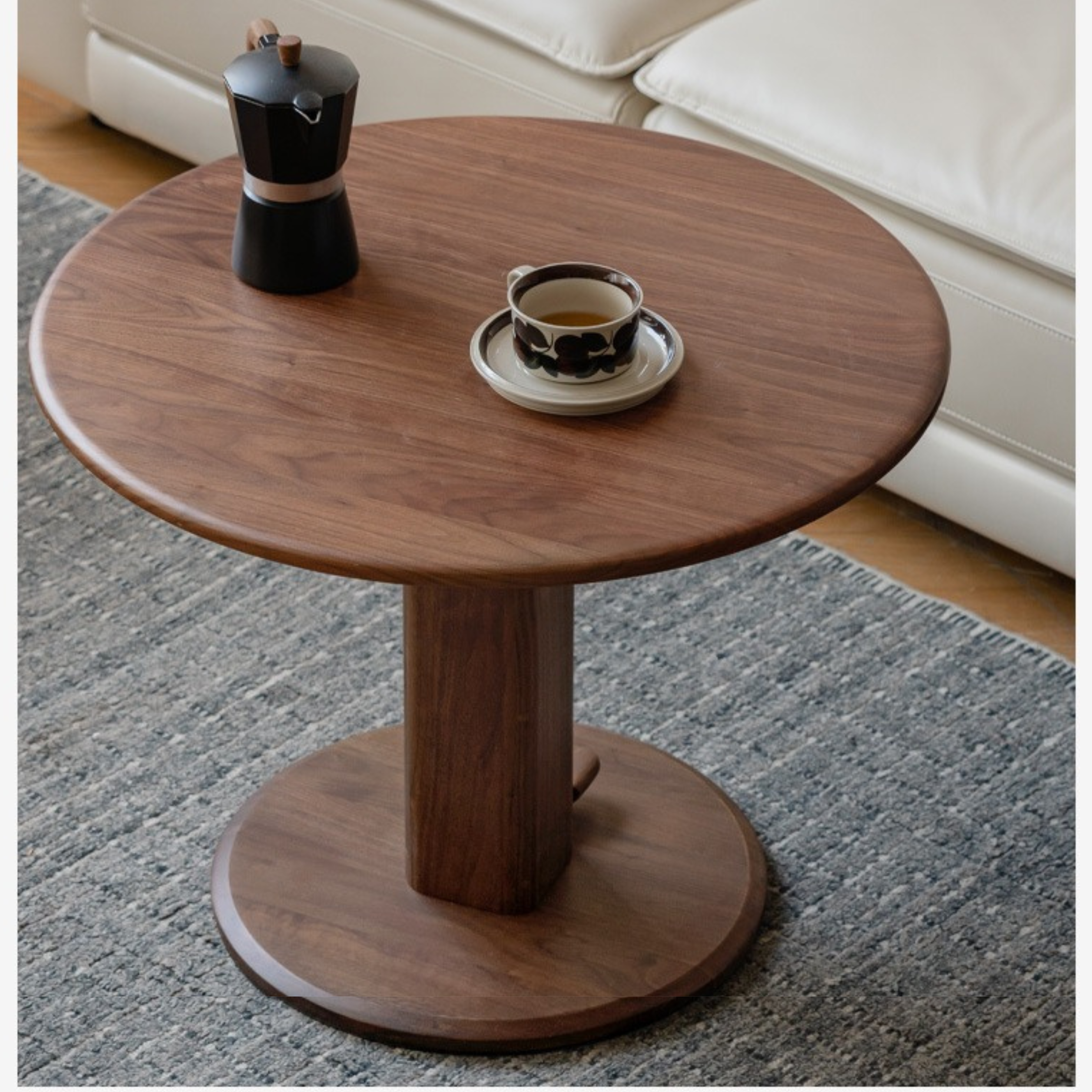 Black Walnut, Golden Sandalwood, Oak Round Solid Wood Coffee Table