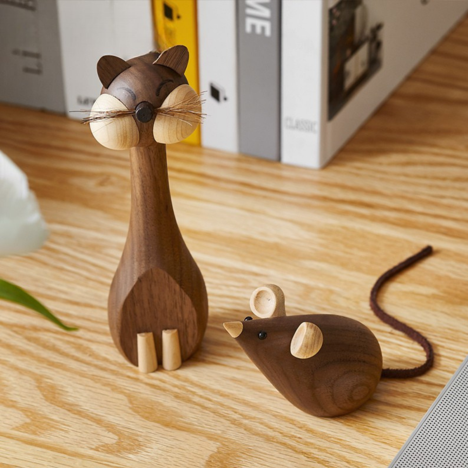 Beech Solid Wood Nordic Desktop Decoration Cat and Mouse
