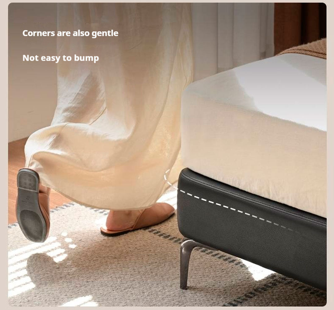 Genuine Leather Italian Light Luxury Bed