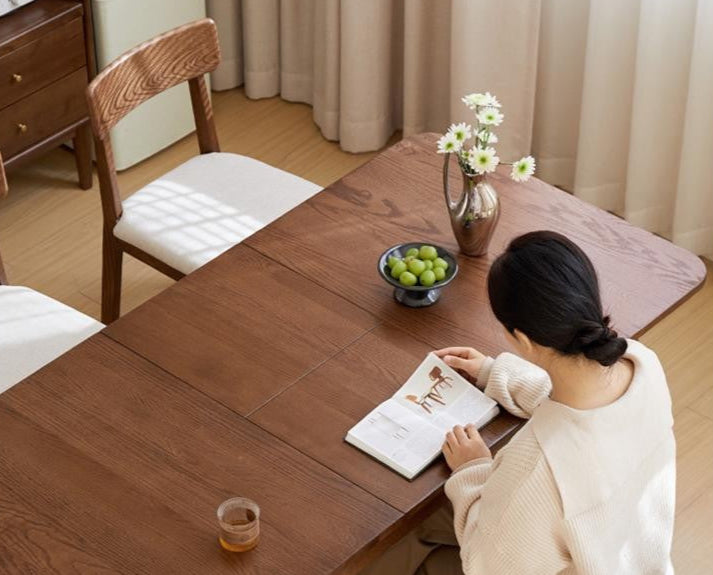Oak Solid Wood Retractable Dining Table