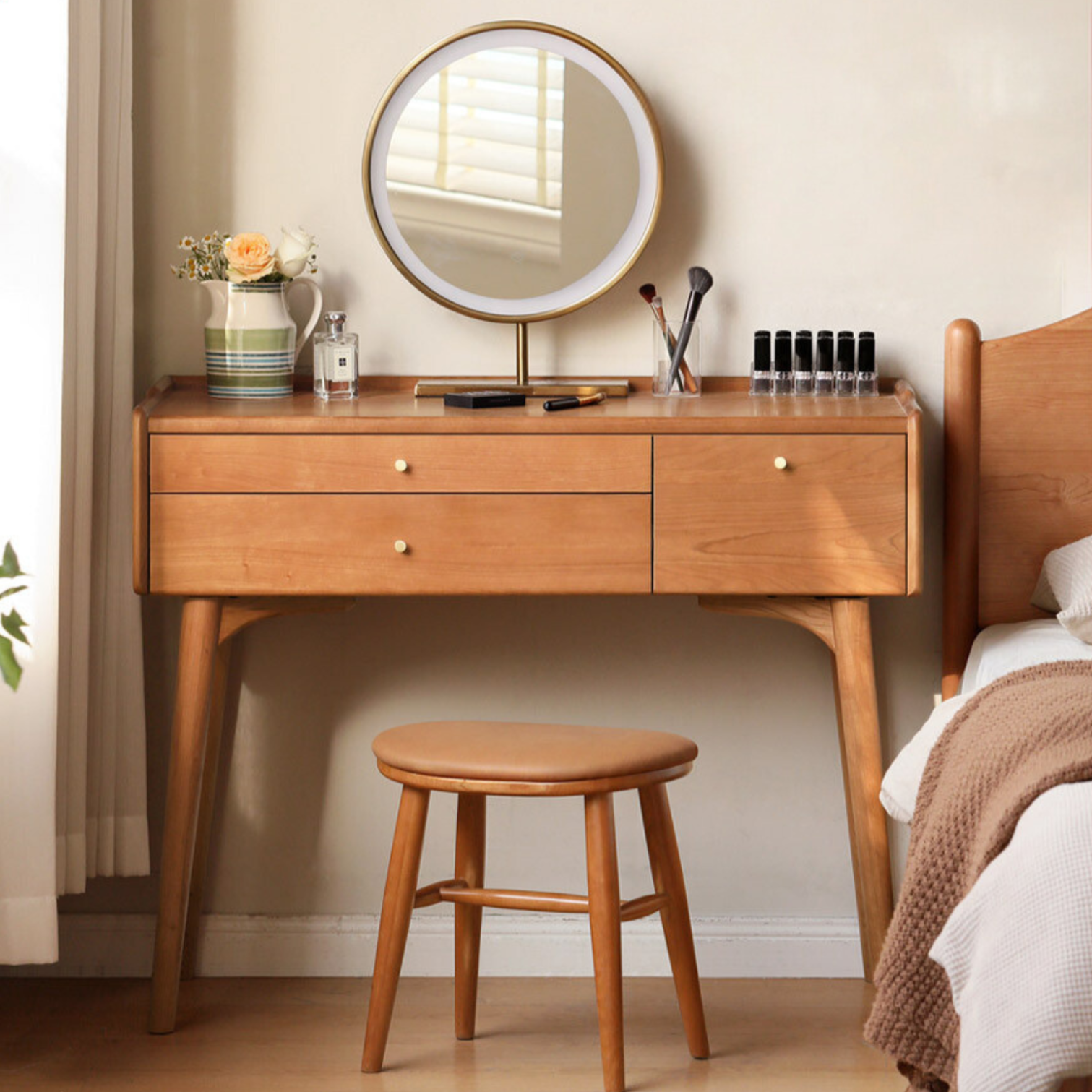 Cherry Solid Wood Small Dressing Table.