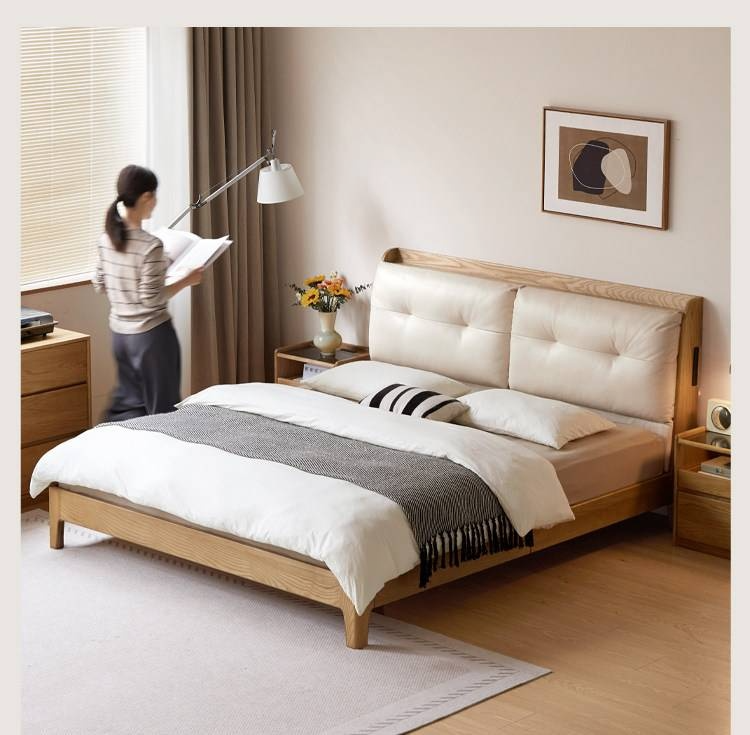 Ash Solid Wood Modern Leather Tufted Platform Bed with USB Charging Port