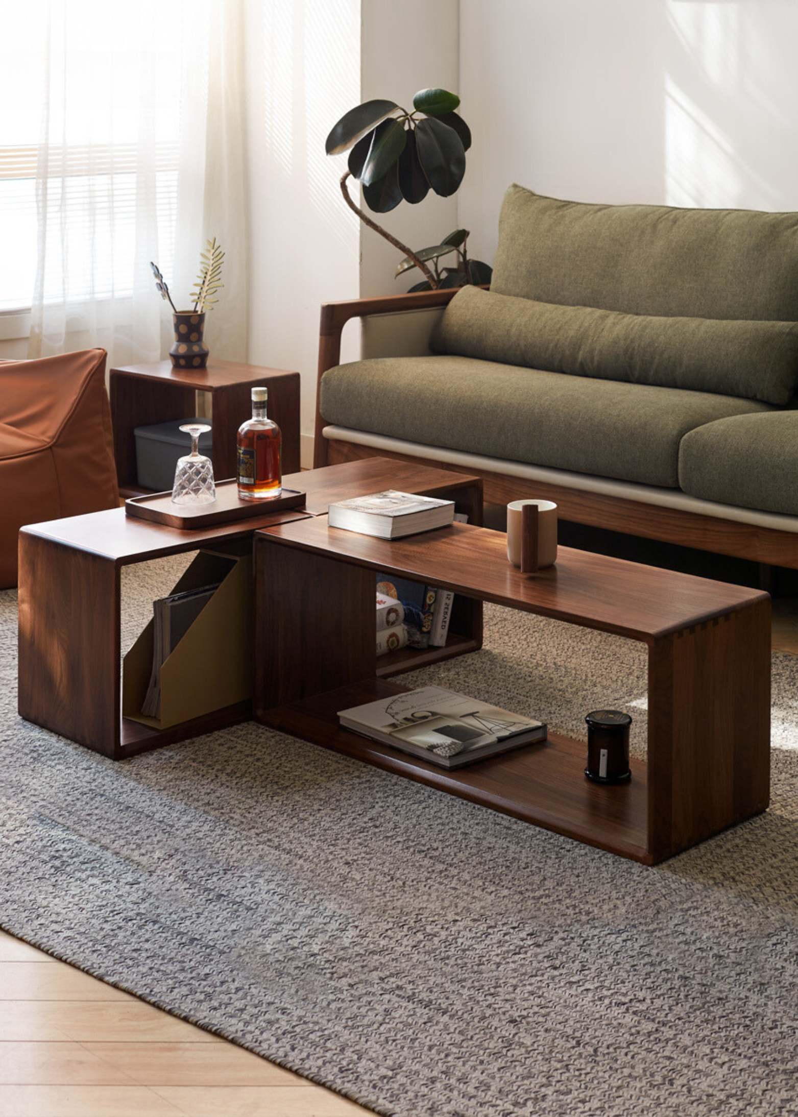 Black Walnut, Сherry, Oak, Poplar Solid Wood Lattice Floor-To-Ceiling Bookshelves