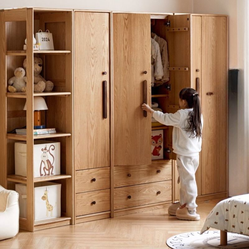 Oak Solid Wood Children's Wardrobe