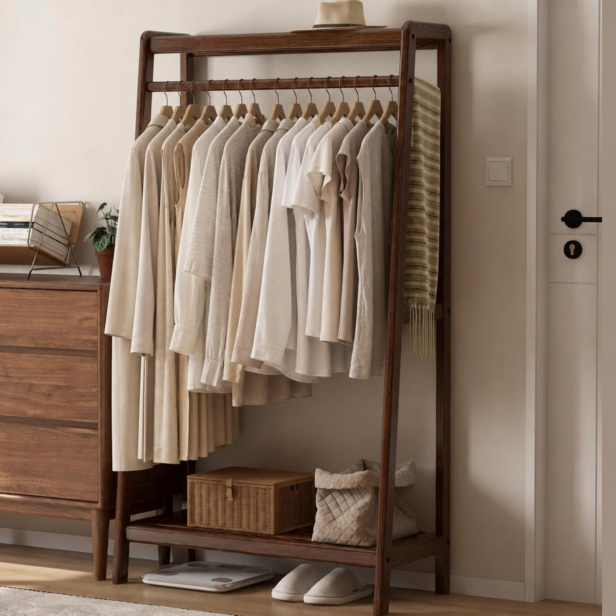 Oak, Rubberwood hanger for small bedroom floor standing storage rack