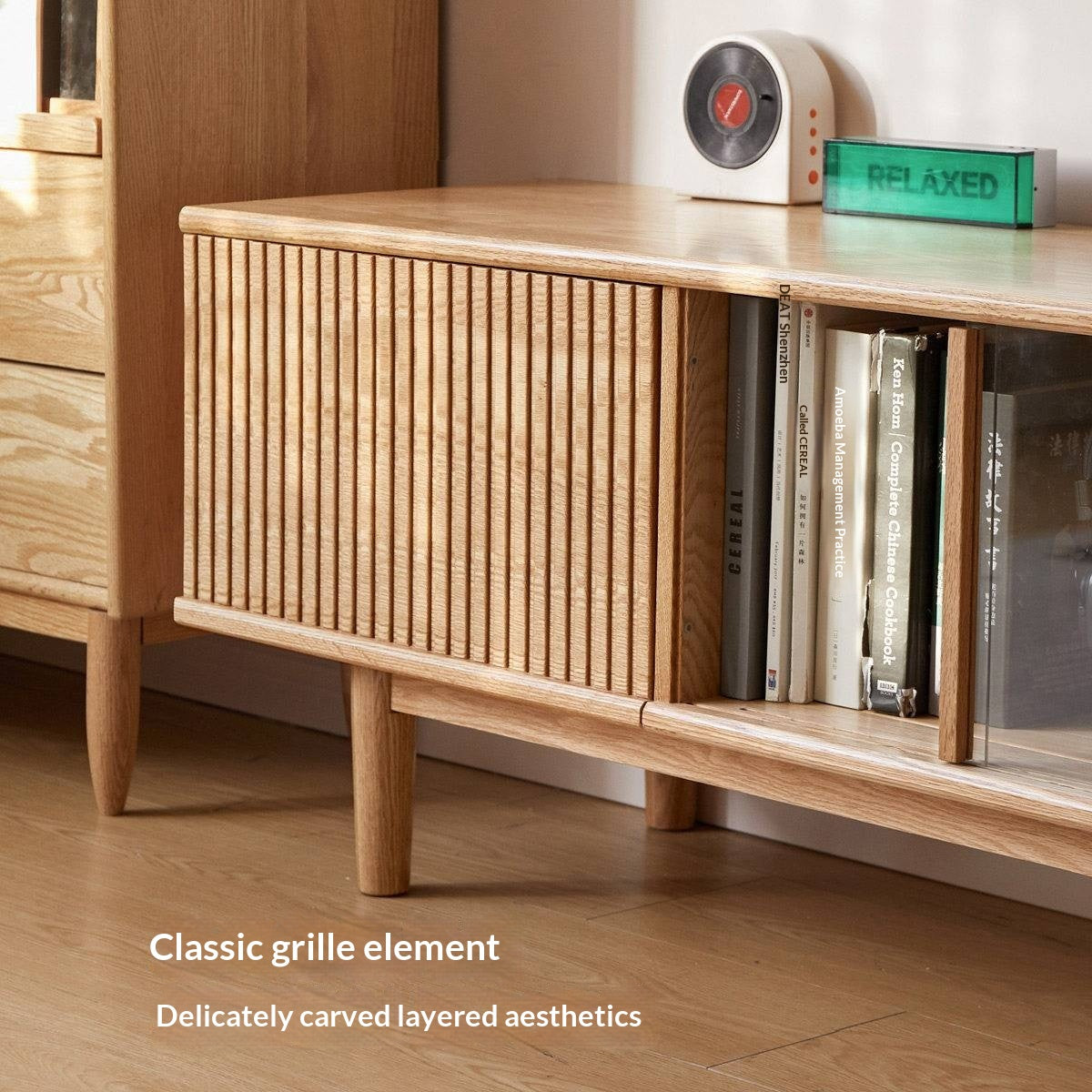 Oak Solid Wood Wall-Mounted TV Stand with Modern Minimalist Storage.