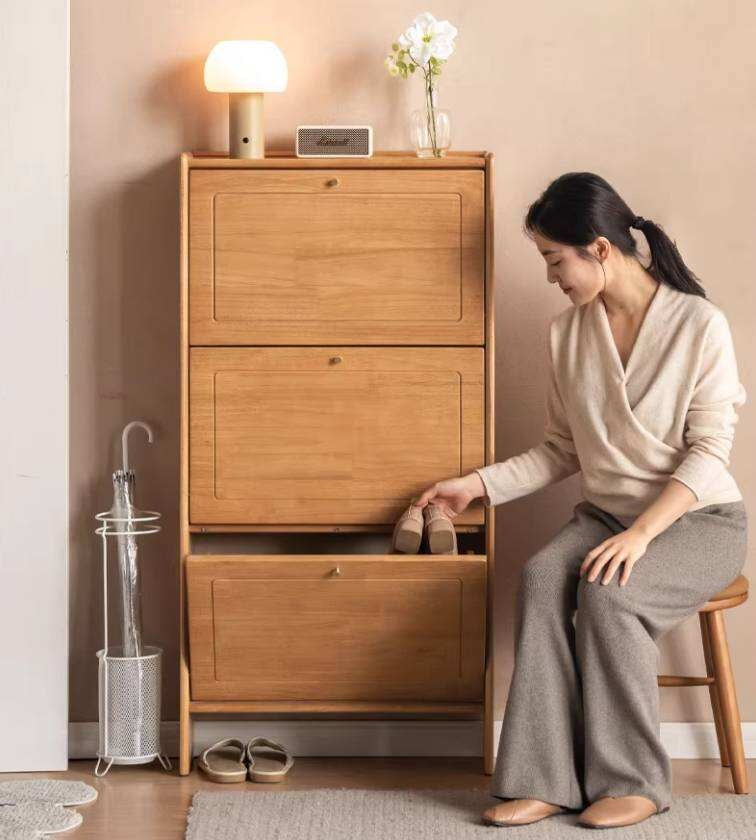 Oak Solid Wood Flip-Front Shoe Cabinet with Compact Vertical Design