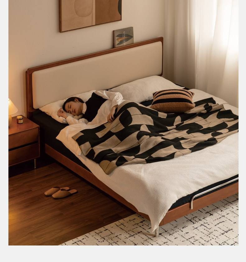 Poplar Solid Wood Bauhaus Style Soft with Adjustable Headboard Double Bed