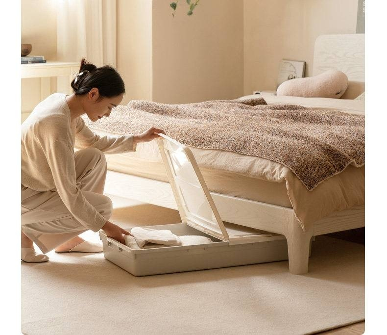 Oak Solid Wood Bed — Cream Style with Slanted Backrest