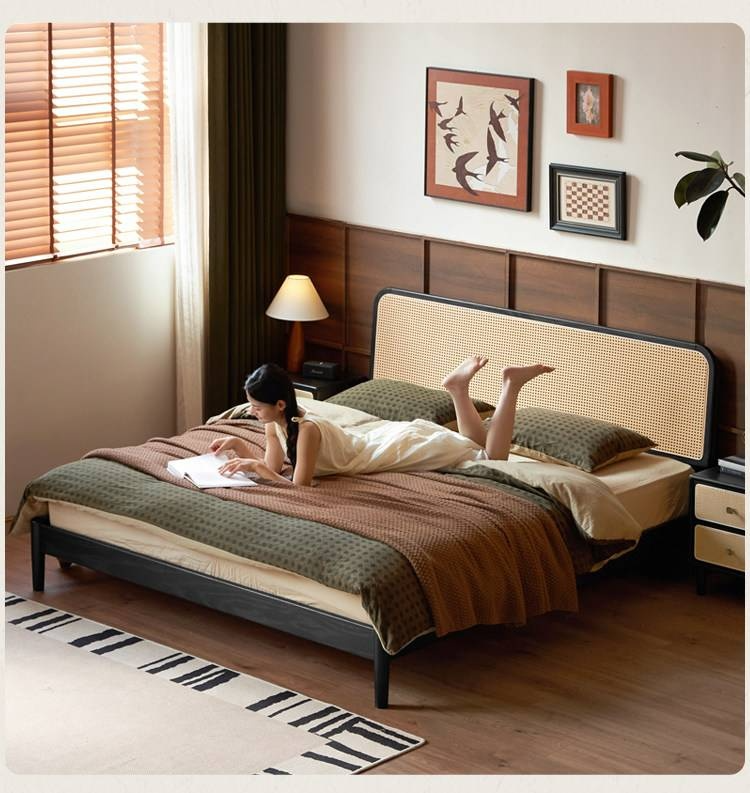 Oak Solid Wood Bed — Black Slab Rattan Vintage Style Bed