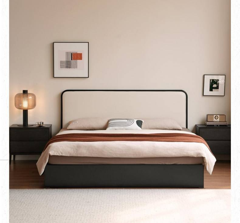 Rubberwood Solid Wood Box Bed — Modern Minimalist Black Upholstered Bed with Storage and Genuine Leather