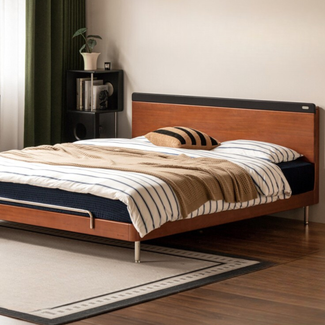 Poplar Solid Wood Mid-Century Modern Platform Bed with Flat Panel Headboard