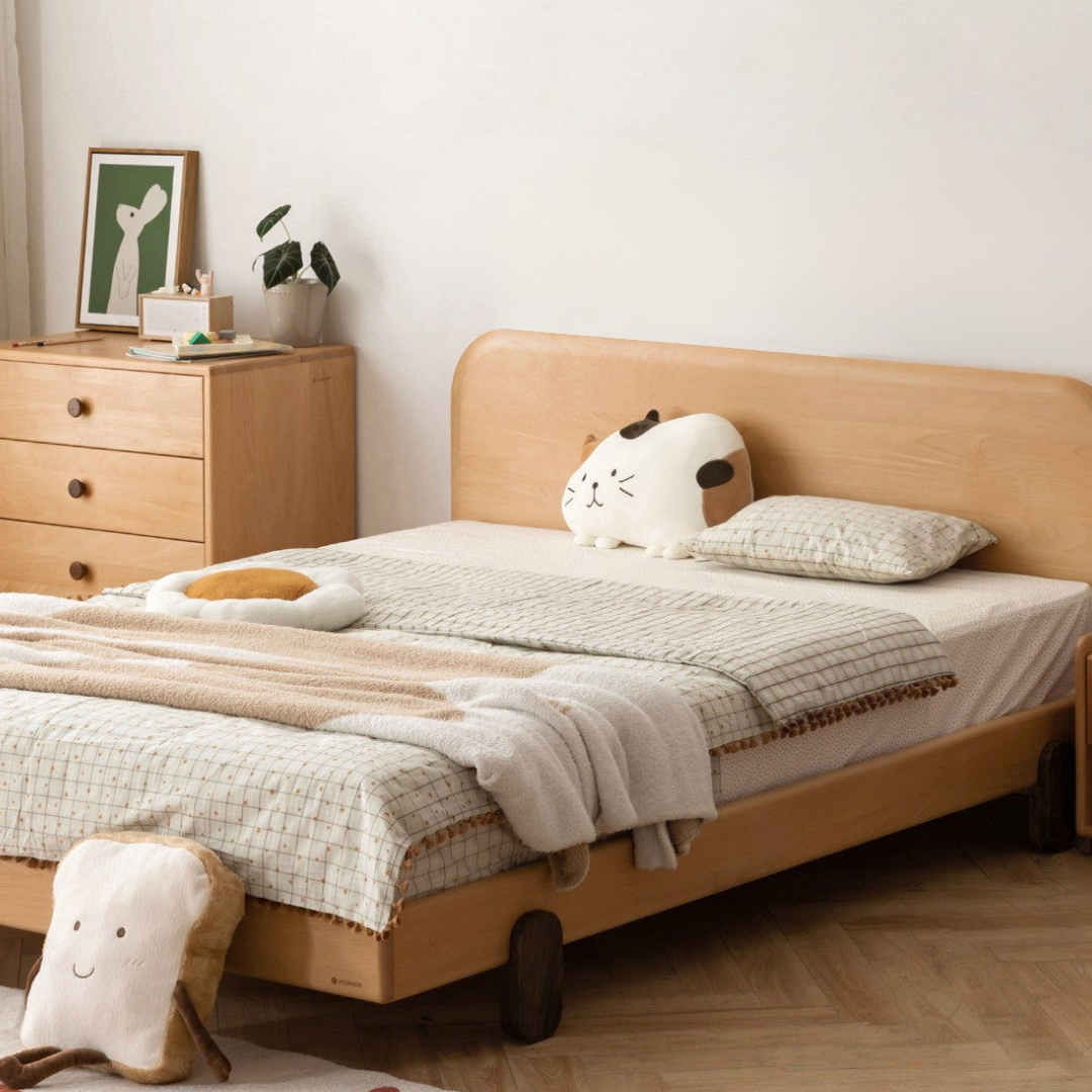 Beech, Oak Solid Wood Children's Bed — Nordic Modern Minimalist Style